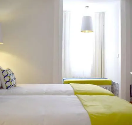 Cerca Design Cathedral Apartment Lisbon